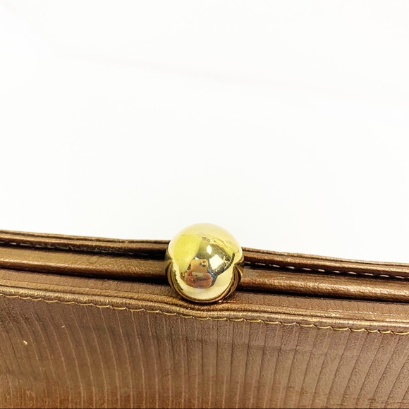 BAGHEERA | Vintage Bronze Clutch - Picture 3 of 8